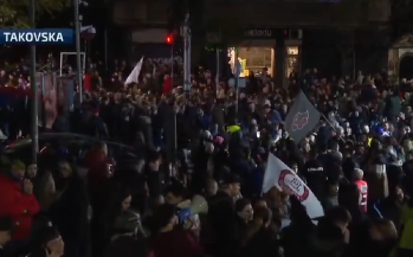 "NASTALA JE GUŽVA, BLOKADERI NE DAJU NOVINARIMA INFORMERA DA RADE!" Ovo je javljeno na N1