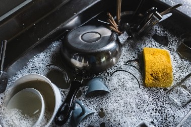 OVO POSUĐE JE TIHI UBICA U KUHINJI Svakodnevno ga koristimo, a uništava zdravlje