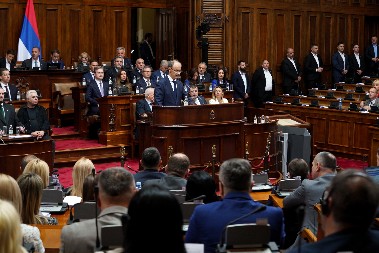 "VLADA ĆE NAĆI REŠENJA NA OBOSTRANO ZADOVOLJSTVO" Šta je Đuro Macut rekao o prosveti