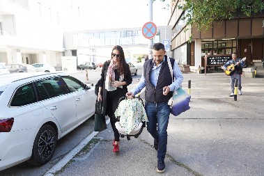 "VIDI SE IZ AVIONA ŠTA NJEN BANE RADI" Komšije Marije Kilibarde otkrile mnogo o suprugu voditeljke: "Nadam se da..."