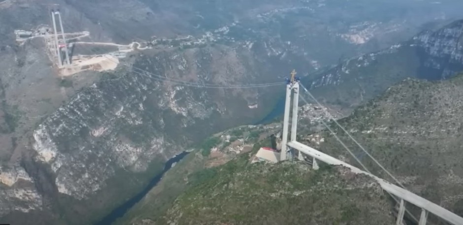 KINESKO ČUDO GRADITELJSTVA Otvara se najviši most – Putovanje dugo sate, skraćeno na jedan minut(VIDEO)