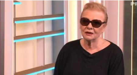 "KRENUO JE DA ME OTKOPČAVA I PROBAO DA ME SKINE" Glumica ogorčena prepričala intimnu scenu sa poznatim kolegom: "Sve se desilo pred kamerama"