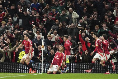 KAKO DA POSLE OVOGA NE VOLITE FUDBAL? Junajted u 108. minutu gubio 4:2, čudesno preokrenuo i prošao u polufinale - bajka Bodea još uvek živi