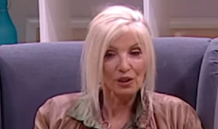 ''TEŠKO MI JE KAD ODEM NA KOSOVO...'' Cakana je ove vaskršnje običaje iz rodnog Leposavića prenela unucima