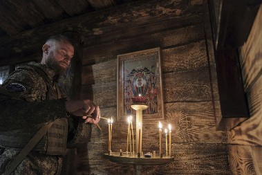 CEO SVET OSLUŠKUJE TIŠINU Da li će Rusi i Ukrajinci zakopati ratne sekire? Oglasio se Stejt department