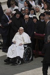 HRVATI GA ZBOG OVOGA NISU VOLELI Kako je papa Franja zavrnuo ruku Zagrebu