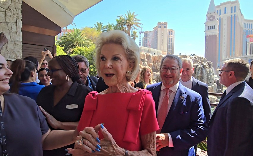 UMRLA "KRALJICA LAS VEGASA" Stvorila je milijarde, ćerku su joj kidnapovali, a od istog muža se dva puta razvela