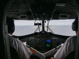 NAJLUĐI POSAO NA SVETU Pilot hidroaviona objavio zastrašujući video - ljudi na mrežama ne veruju šta vide