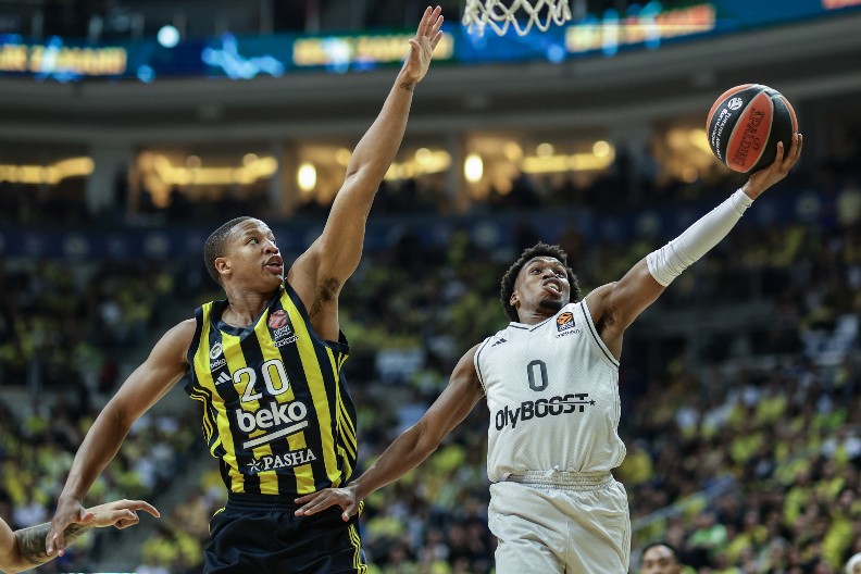 OVOGA PUTA NIJE NIJE BILO DRAME Fener razbio Pariz i došao na korak od F4