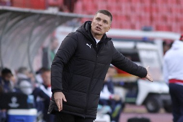 BLAGOJEVIĆ SPREMNO DOČEKUJE RADNIČKI "Sigurno će biti jako motivisani posle utakmice sa Zvezdom..."
