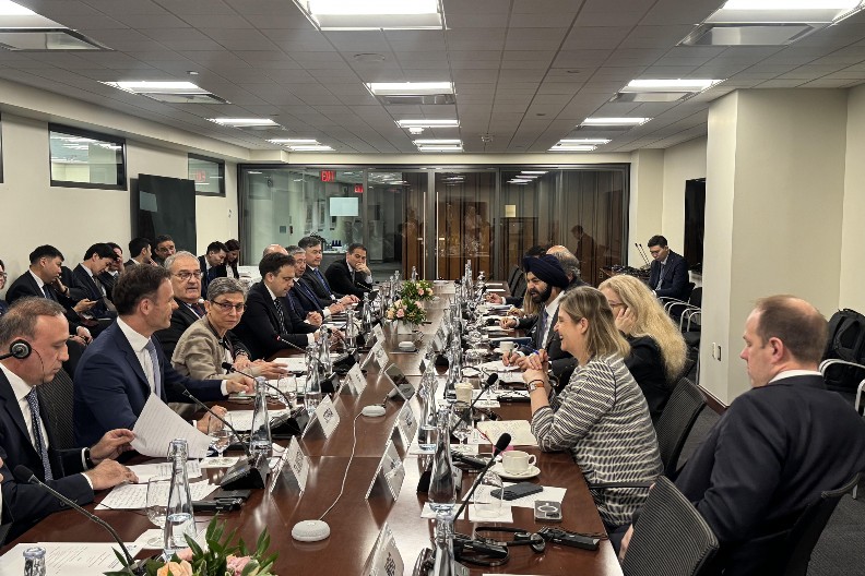 Mali sa investitorima u Vašingtonu: Važan sastanak za nas, ali težak