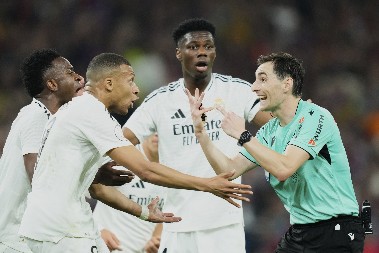 NE MIRE SE SA PORAZOM Real brutalno pleo po sudijama nakon finala Kupa