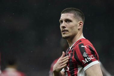 PUKLA BALKANSKA VEZA Ibrahimović tera Jovića, Luku sada samo Albanac može da spasi