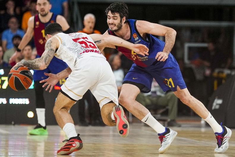 PUKLA STOTKA U "BLAUGRANI" Barselona izbegla "metlu"