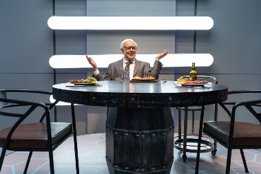 LEGENDARNI MILIJARDER SE POVLAČI IZ BIZNISA Zašto je hteo da ubedi svog najboljeg prijatelja da promeni pol