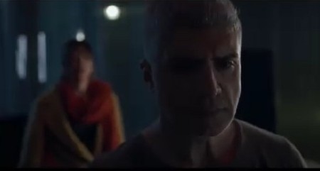 GLUMAC (52) DOŽIVEO INFARKT! Njegova žena pobesnela, izgovorila jezive pretnje: "Ako on umre, sve ću vas spaliti!"