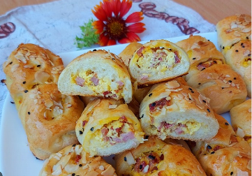 BRZE KIFLICE SA ŠUNKOM Svi ih obožavaju, prave se lako, a biće mekane i sutradan