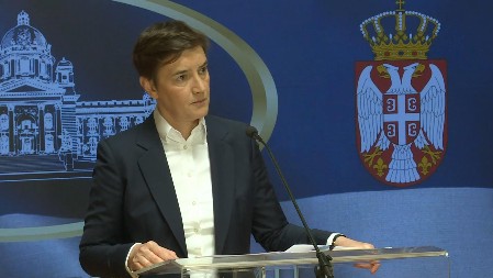 SVE JE SAMO IZGOVOR, PARAVAN, OD POČETKA JE SVE POLITIKA Brnabić razmontirala blokadere foteljaše
