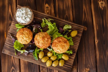 MAFINI SA PILETINOM Gurmansko predjelo koje pomera granice dobrog ukusa, a gotovo za tili čas