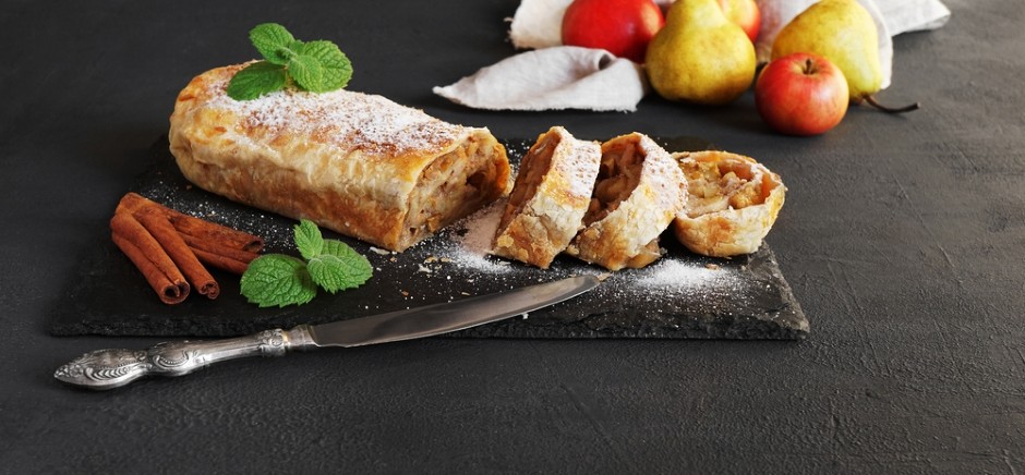ŠTRUDLA SA JABUKAMA Savršenstvo ukusa i mirisa u poslastici koja se ne odbija