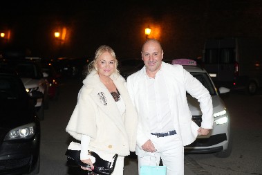 RAJ NA ZEMLJI Evo kako izgleda vikendica Ilde Šaulić, prava oaza mira! (FOTO)