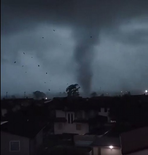 EVROPA NA UDARU SUPERĆELIJSKE OLUJE, OVE DVE ZEMLJE ĆE HAOS PRVE SASTAVITI! Strahuje se od obilnih poplava