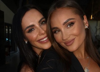 VANJA GUDELJ OBJAVILA NEVIĐENU FOTKU SA SLAVLJA U SEVILJI Zajedno pozirala sa Bogdanom, komentari se samo nižu