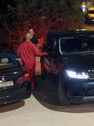 ĆERKA NAŠEG PEVAČA RADI U MINISTARSTVU SPOLJNIH POSLOVA Deca mu se nikada nisu javno eksponirala, sada ne krije zadovoljstvo!