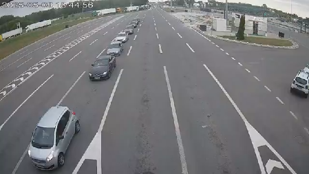 OBAVEŠTENJE ZA VOZAČE Kamioni na GP Sremska Rača čekaju 60 minuta, na ostalim prelazima nema zadržavanja