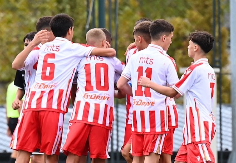 PET GOLOVA U MREŽI CRNO-BELIH Zvezda "ukrala" napadača Partizanu, on postigao het-trik bivšem klubu na derbiju