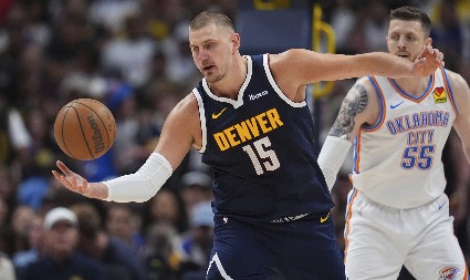 "DA SAM POGODIO TADA..." Jokić surovo iskren posle teškog poraza Denvera