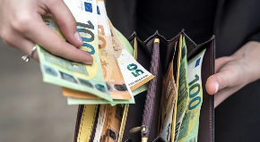 NAJBIZARNIJE TAKMIČENJE DO SADA! Možete da zaradite 1.000 €, a da ne mrdnete prstom - Ovo su uslovi za prijavu