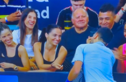 NOVAK MI JE PRIŠAO I KLEKNUO, A ONDA... Učesnica rijalitija odlepila za Đokovićem, do detalja ispričala šta joj je Srbin radio (VIDEO)