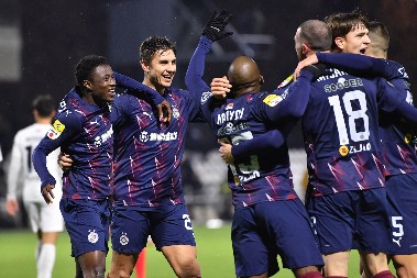 NIKOLIĆ PREKINUO PARTIZANOVO MUČENJE Crno-beli slomili Železničar i zabeležili treću uzastopnu pobedu