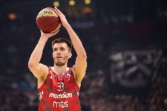 NAVIJAČI ZVEZDE U STRAHU Otkriveno da li crveno-beli mogu da ostanju bez Petruševa