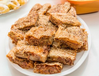 POSNA PITA SA PEČURKAMA Toliko je ukusna da ćete je praviti i kada ne postite