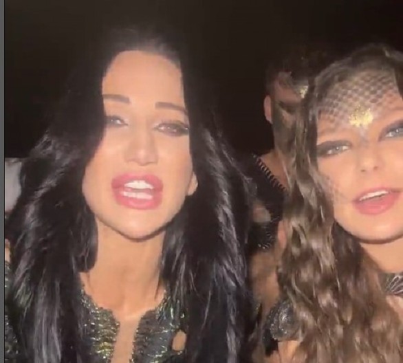 NEVEROVATNO IZGLEDA U 6. DECENIJI Poljska predstavnica na Evroviziji ima 53 godine, a lice i telo kao devojčica – evo kako to postiže