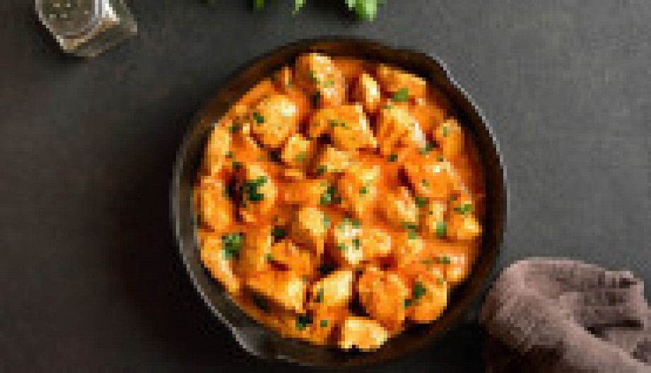 KARI PILETINA SA PAVLAKOM Specijalitet koji će porodica obožavati, neprevaziđenog ukusa