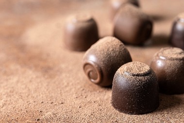 DOMAĆE ČOKOLADNE PRALINE Kremaste i gotove za 10 minuta, otopićete se od slatkoće