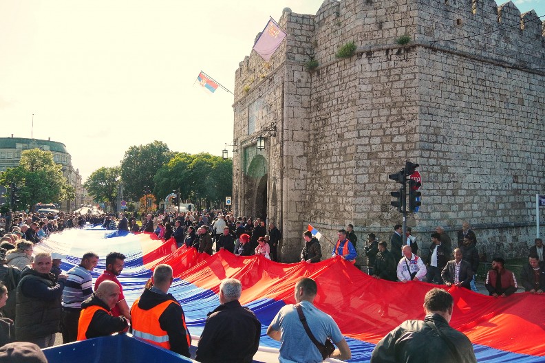 SRBIJA JE REKLA SVOJE Nećemo nasilje, laži, podele i sukobe, hoćemo uspešnu Srbiju koja je poštovana u svetu! (VIDEO)(VIDEO)