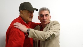 OVO JE ČOVEK KOJI SE ODREKAO JETRE ZBOG UPOLA MLAĐEG PACIJENTA Ljudi ogromnog srca žive u Priboju (FOTO)