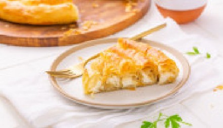 DOMAĆI BUREK SA SIROM Recept sa kojim nema greške, za doručak koji se pamti