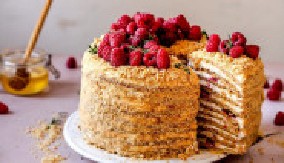 MEDOVIK TORTA Fenomenalna poslastica ukrasiće svaku svečanu trpezu i oduševiti goste