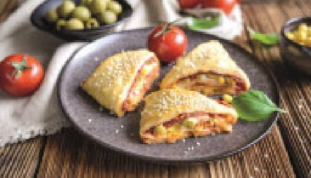 PICA TROUGLIĆI Slasni i sočni, savršeni za doručak ili večeru, samo dodajte jogurt