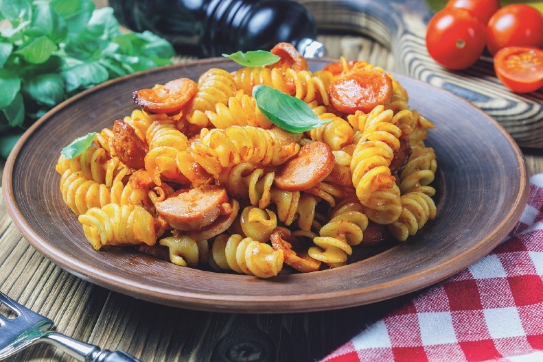 MAĐARSKA PASTA SA KOBASICAMA Gurmanski ručak zbog kog će ukućani stajati u redu za još