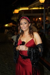 SAZNALO SE ČIME SE PRE BAVILA ANA NIKOLIĆ Pomagala joj i drugarica, malo ko bi priznao ove detalje, i to javno!