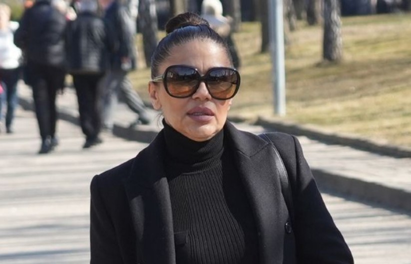 "POŽELELA SAM DA SE UBIJEM" Naša pevačica zbog porodične tragedije htela sebi da oduzme život: "Kad sam je videla modru, bila sam u šoku"