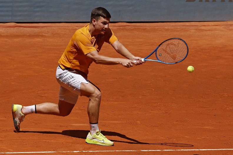 LOŠ DAN ZA SRBE Kecmanović posle preokreta poražen na Rolan Garosu