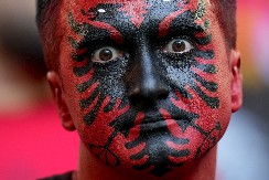 TIRANA NA GOTOVS! Neviđene mere bezbednosti za gostovanje Srbije, angažovana antiteroristička jedinica, ni dron ne sme da p(r)oleti