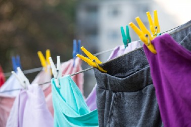 OVE 3 STVARI NE SMETE SUŠITI NA ŽICI  Mogu se rastegnuti, pobuđati i posle samo možete da ih bacite!